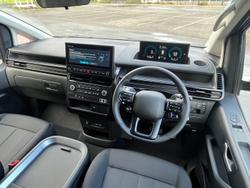 2026 Hyundai STARIA