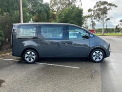 2026 Hyundai STARIA