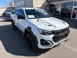2025 Isuzu D-MAX BLADE