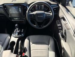 2025 Isuzu D-MAX BLADE