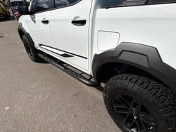 2025 Isuzu D-MAX BLADE