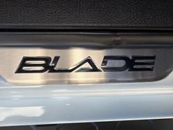 2025 Isuzu D-MAX BLADE