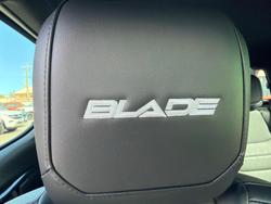 2025 Isuzu D-MAX BLADE
