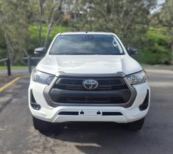 2020 Toyota Hilux SR