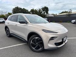 2025 MG MGS5 EV Essence 62 ZS3EM MY25 Champagne Gold