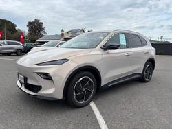 2025 MG MGS5 EV Essence 62 ZS3EM MY25 Champagne Gold