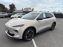 2025 MG MGS5 EV Essence 62 ZS3EM MY25 Champagne Gold