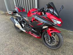 2018 Kawasaki NINJA 400 R