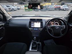 2023 Toyota Landcruiser Prado GXL