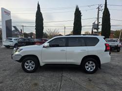 2023 Toyota Landcruiser Prado GXL