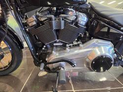 2025 HARLEY-DAVIDSON FXBB STREET BOB (117) BLACK