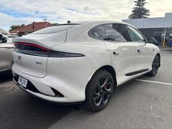2025 MG IM6 Platinum S12L MY25 Raphael Beige