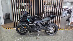2024 Yamaha YZF-R1 Black