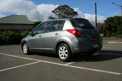 2007 Nissan Tiida ST-L