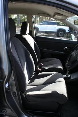 2007 Nissan Tiida ST-L