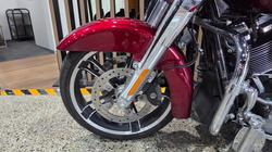 2017 Harley-Davidson FLHXS STREET GLIDE SPECIAL RED
