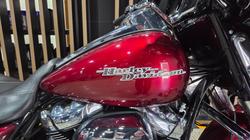2017 Harley-Davidson FLHXS STREET GLIDE SPECIAL RED