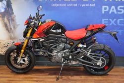 2025 Ducati MONSTER SP