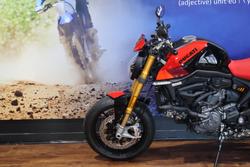 2025 Ducati MONSTER SP