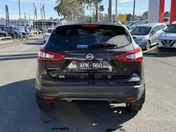 2017 Nissan QASHQAI TI