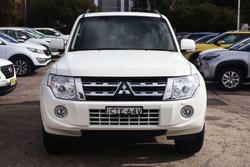 2014 Mitsubishi Pajero VR-X
