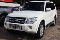2014 Mitsubishi Pajero VR-X