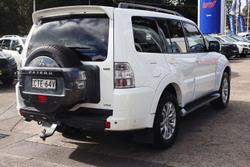 2014 Mitsubishi Pajero VR-X