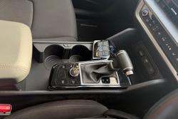 2024 Kia Sportage SX