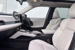 2021 Mitsubishi Outlander Exceed