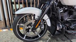 2024 Harley-Davidson FLHX STREET GLIDE (117) WHITE