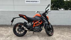 KTM 390 Duke