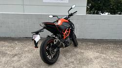 2023 Ktm 390 DUKE Orange