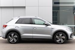 2022 Volkswagen T-Roc 140TSI R-Line