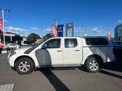 2012 Nissan Navara ST-X 550
