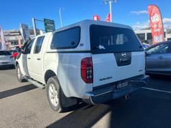 2012 Nissan Navara ST-X 550