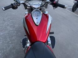 2016 Triumph THUNDERBIRD COMMANDER Red