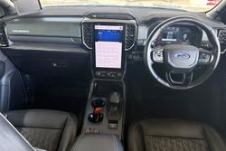 2023 Ford Everest Platinum