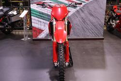 2026 Ducati DESMO 450 MX Red