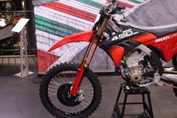 2026 Ducati DESMO 450 MX FACTORY