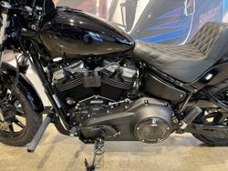 2018 Harley-Davidson Street Bob 107 (FXBB) Softail Black