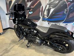 2018 Harley-Davidson Street Bob 107 (FXBB) Softail Black
