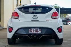 2017 Hyundai Veloster SR Turbo