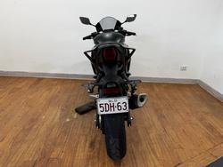 2025 Yamaha YZF-R3 Black