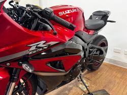 2025 Suzuki GSX-R1000A RED