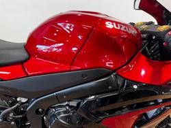 2025 Suzuki GSX-R1000A RED