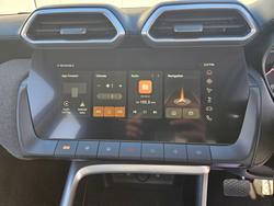 2025 MG ZS Excite