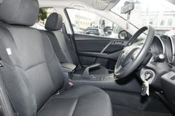 2013 Mazda 3 Neo