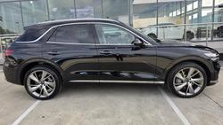 2025 Genesis GV70 2.5T SIGNATURE