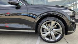 2025 Genesis GV70 2.5T SIGNATURE