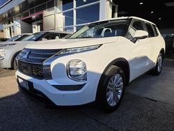 2023 Mitsubishi Outlander ES